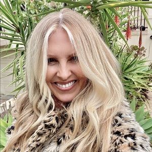 Meet your Posher, Deb